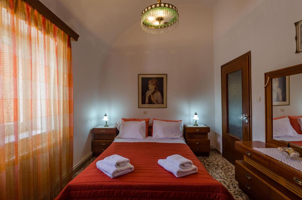 Irini And Petros House Villa Leonidio Exterior photo